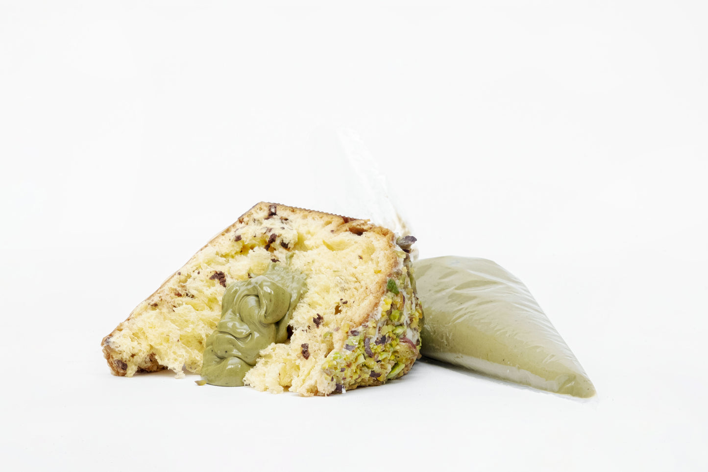 Panettone Piccolo al "Pistacho Verde de Bronte DOP" con manga pastelera
